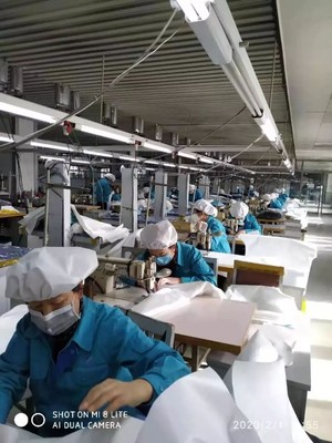 有錢也沒人&ldquo;罩&rdquo;你! 揭口罩?jǐn)喙┲i:工廠花五倍工資招人,然而.