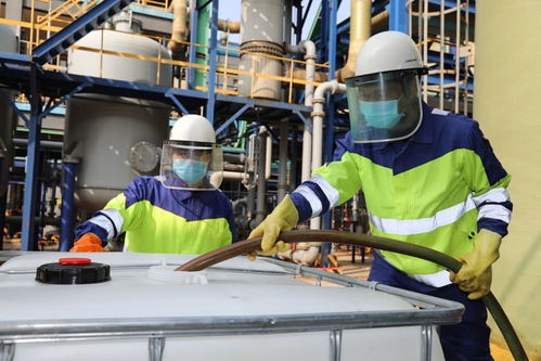 9家央企承諾抗疫物資不漲價,涉及藥品 防護服和糧油等領域